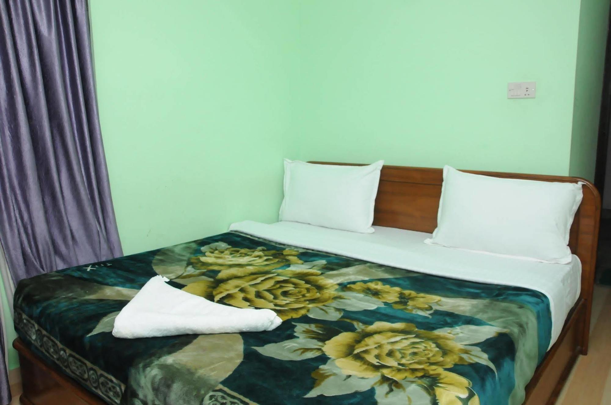 Pashupatināth Shiva Shankar Hotel מראה חיצוני תמונה