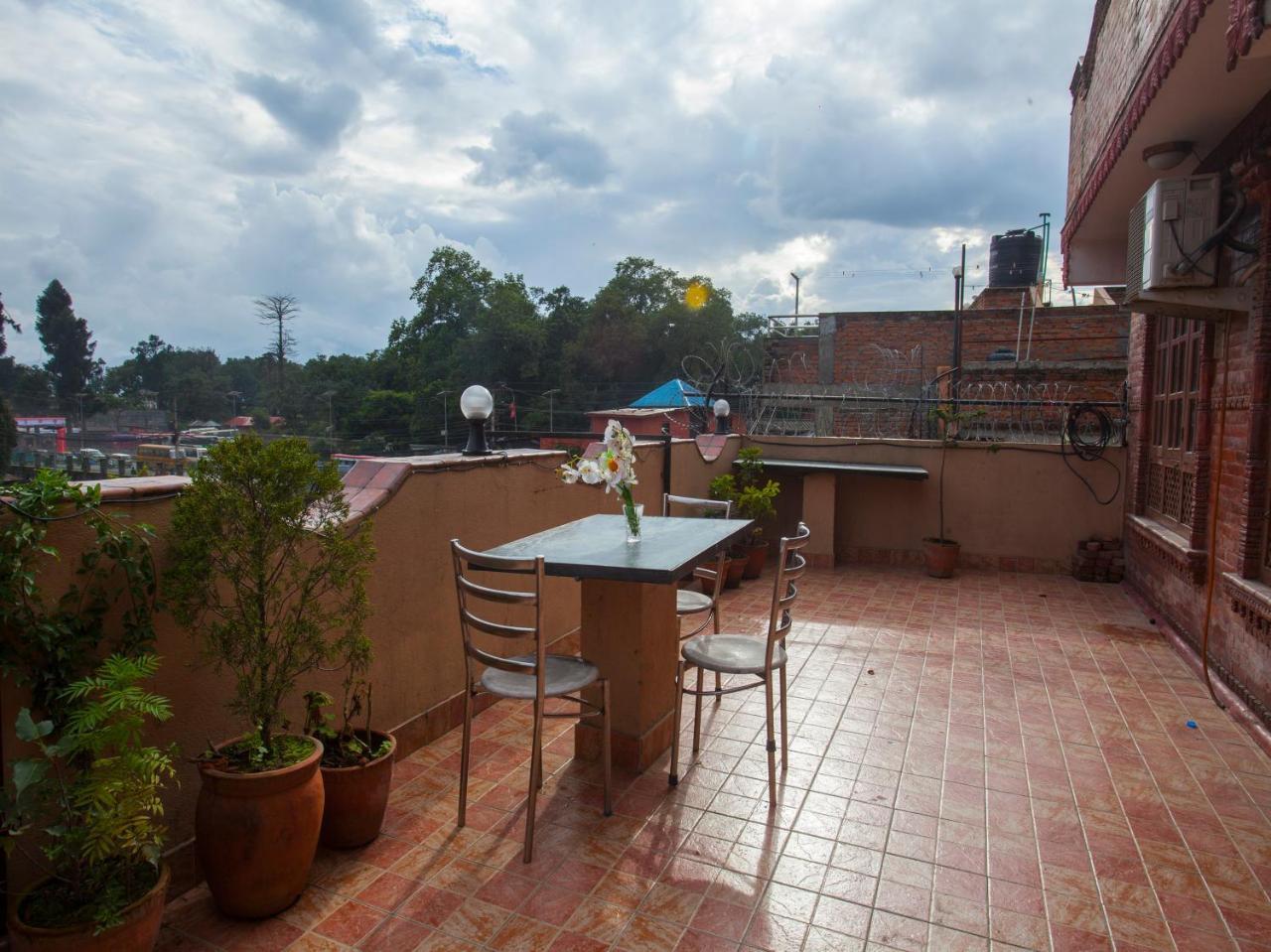Pashupatināth Shiva Shankar Hotel מראה חיצוני תמונה